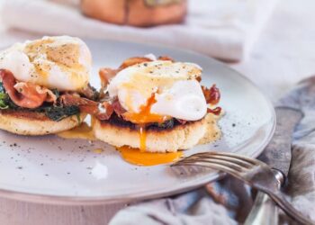 List of American foods for breakfast, lunch and dinner that you will love