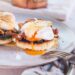 List of American foods for breakfast, lunch and dinner that you will love