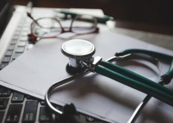 10 Best Medical Schools For Surgeons And Doctors In The U.S.