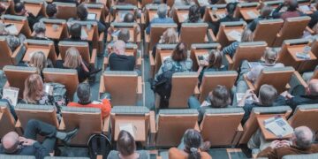 7 Tips on Getting Medical Insurance for International Students