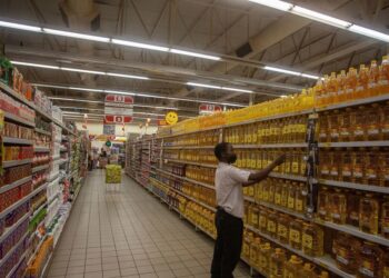 Malawi Becomes First Low-Income Nation to Get IMF Food-Shock Loan