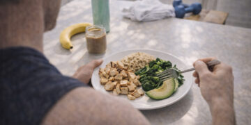 Everyday Nutrition Tips for Home Workout Performance