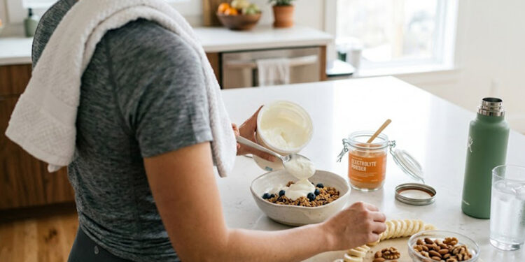 Hydration and Food Habits to Speed Post-Workout Recovery