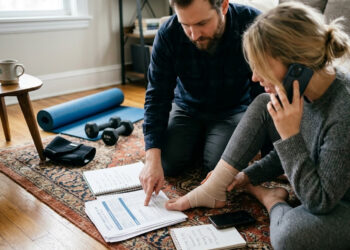 Mapping Coverage Gaps for Safer Home Fitness Routines