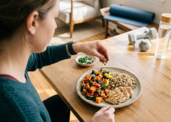 How Balanced Plates Improve Your At-Home Training